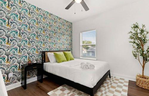 Pool-MovieTheater KING BED & 5 minutes to Alamodome - Foto 4