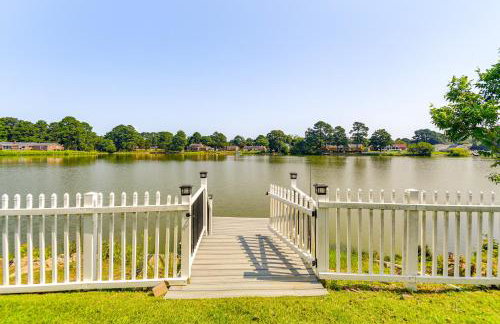 Luxe Lakefront Portsmouth Home: Fish, Swim & Play! - Foto 31