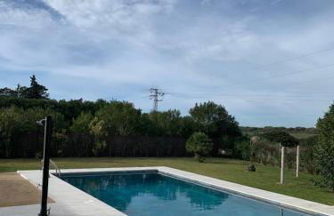 Traumhaus für 6 Personen mit spektakulärem privaten Pool und schönem Ausblick in die Natur - Foto 2