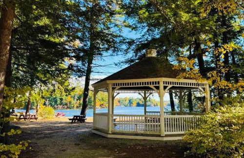 The Tinker Bell at Lake Winnipesaukee - Foto 38