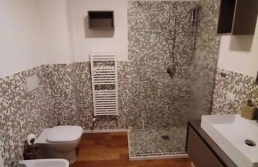 In viaggio con Pippo - Ampio appartamento con AC nei pressi di Piazza Bovio e del Rivellino - Foto 11