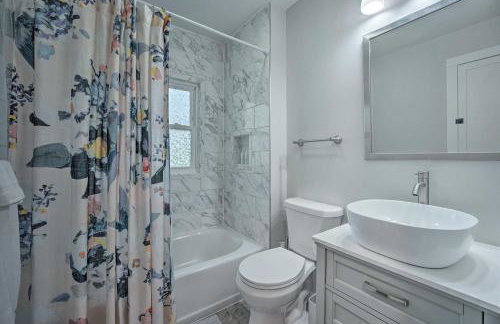 Benton Harbor Gracie Cottage with Hot Tub and Yard! - Foto 20