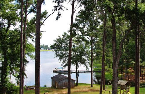 Lake Palestine Family Getaway with Waterfront Deck - Foto 25