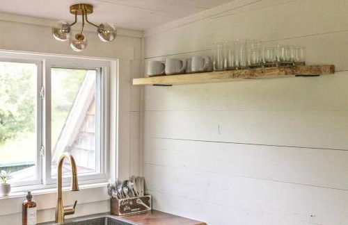 Charming & Freshly Restored Farmhouse 1 mile from center of Stowe - Foto 12