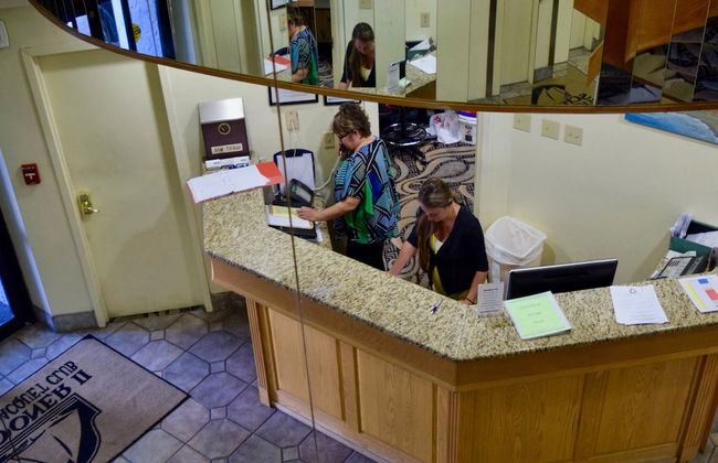 Schooner II Beach and Racquet Club - Photo 3