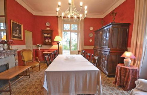 Lovely Home In Puymeras With Kitchen - Foto 2