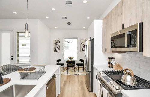 Chateau de Amour- Exquisite Townhouse - Medical Center, Downtown HTX - Foto 18