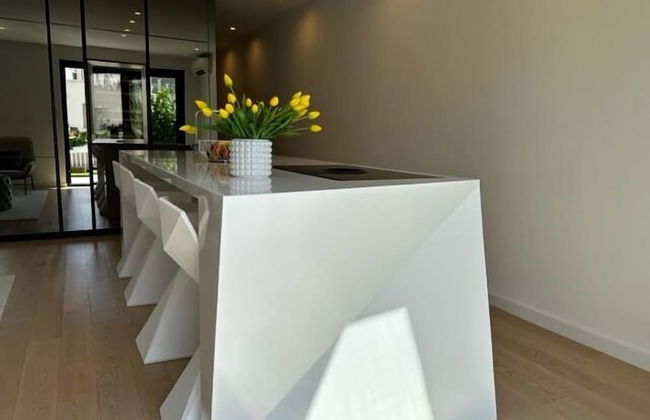 Lux - With Private Pool - A1 - Photo 31