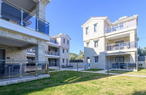 Momento Luxury Apartments walking distance from the beach - Photo 56