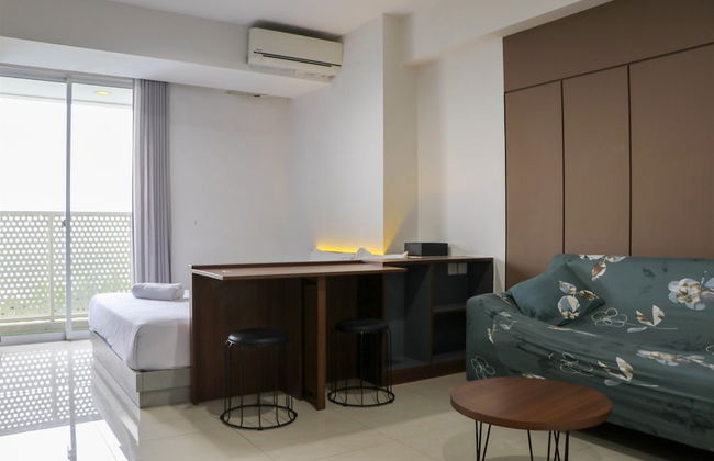 Beautiful Pool View Homey Spacious Studio At West Vista Apartment - Foto 13