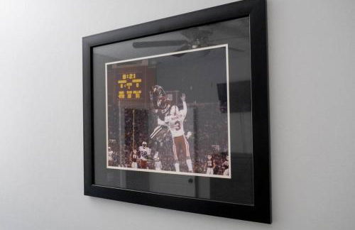 Just Like Home #6: Norman: It's Game Time (campus) - Foto 48