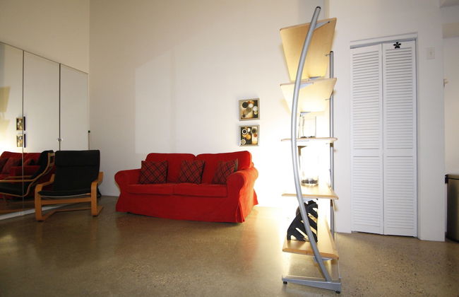 Downtown Loft Style Condo Heated Parking - Photo 21