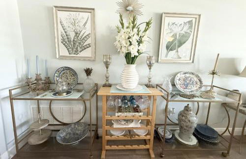 Waterfront Oasis with Private Heated Pool & Dock - Foto 13