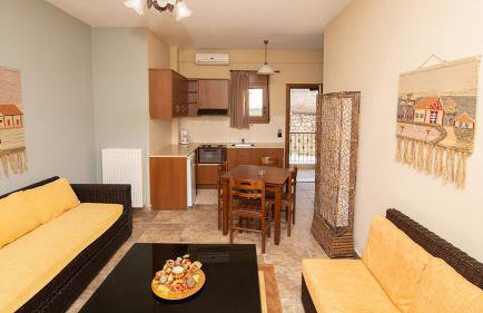 Ξενώνας Μενελαΐς - Menelais Apartments - Photo 41