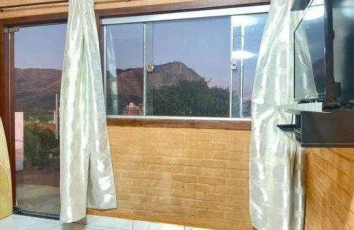 Flat com 2 quartos 2 banh AR e uma vista espetacular na área central de GV com cozinha completa-Bom p grupos ou familias ou empresas - Foto 18