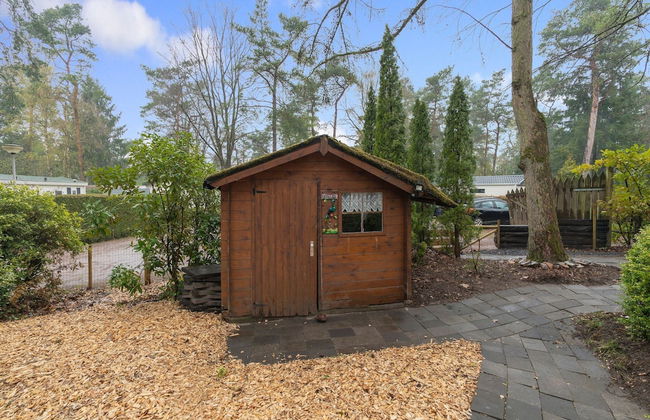 Beautiful Holiday Chalet in Emst With a Private Garden - Photo 28