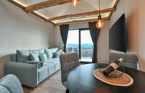 1 Bedroom Cozy Home In Remetinec - Foto 12