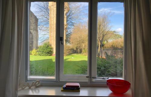 Cosy Cottage Overlooking Malmesbury Abbey - Foto 19