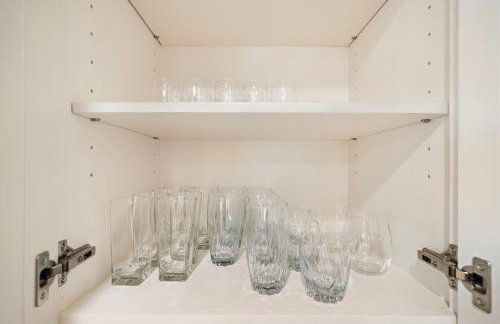 Nr Galleria & Med Center Hot Tub Games WiFi - Foto 25