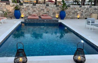 Cora May Central Villa with private pool 200m to the beach - Foto 45