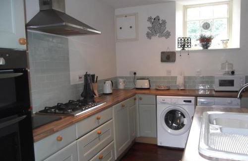 Manor House Annex - Sleeps up to 6 People - Photo 7