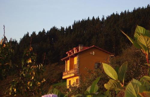 Alojamientos Rurales Peña Crespa - Foto 1