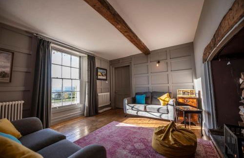 Georgian Country House -Panoramic Views -Sleeps 12 - Photo 57