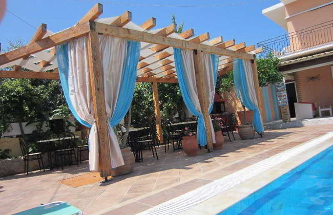 Makis Apartments - Foto 17