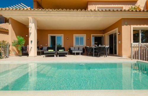 Private heatable infinity pool with sea views in La Mairena, Marbella - Foto 41