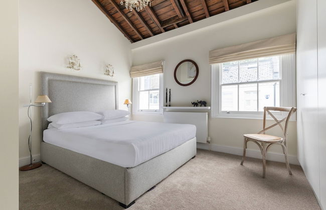 Codrington Mews III by Onefinestay - Photo 9