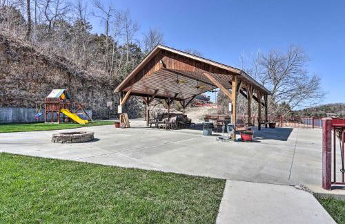 Relax Poolside! Serenity at the Lake in Ozarks - Photo 26