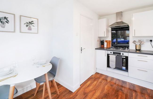 Brabon Road House By REDWOOD STAYS - Photo 11