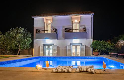 Villa Mediterana - Photo 1