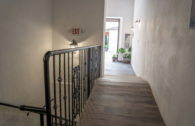 Hugo's Rental - Photo 67