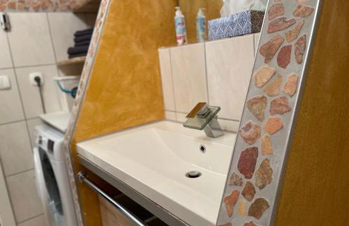 Walhalla-Apartment - Highspeed WLAN - Netflix - Südbalkon - Foto 14