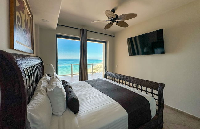 Beach Bliss Retreat 2BR Beachfront Condo - Foto 21