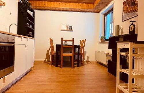 Odw homes - Large country house with three apartments and garden - Photo 11