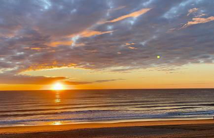 Oceanfront Penthouse with Family & Friends - Foto 31