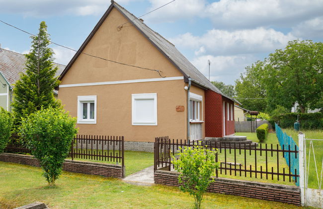 2 bedroom House in Balatonkeresztúr with garden and terrace - Photo 24