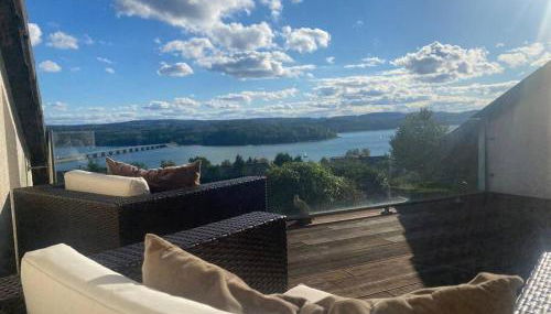 Villa Kaja by Maggie mit Pool, Kamin und traumhaftem Blick auf den Möhnesee - Foto 1