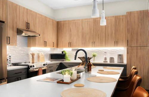 Lux 1BR Near Downtown & Domain Pool, Gym - Foto 3