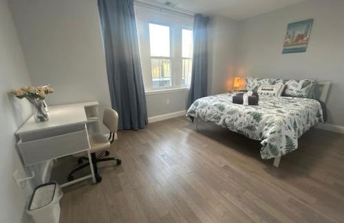 Cozy 2-3 Bedroom Apartment in Center City! - Foto 42