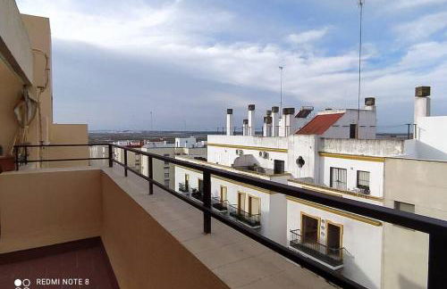 Atico con terraza en San Fernando (Cádiz) - Foto 1