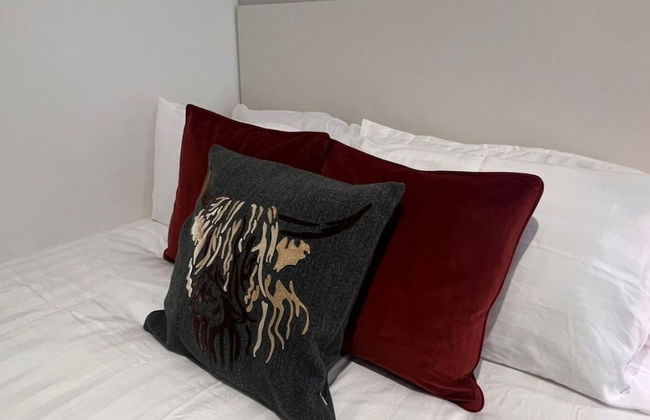 Aberdeen by Charles Hope - Foto 10