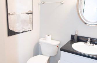 2 Bedroom Townhouse Retreat 10 min to UA Stadium - Foto 7