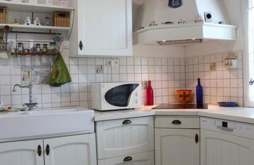 Charmante maison proche plage et forêt, parking, Wi-Fi - FR-1-246A-314 - Foto 9