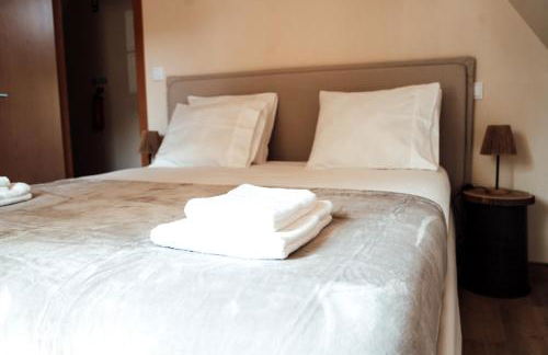 Chalés Luna in rio A-Frame Romântica no Gerês com vista Rio - Foto 48