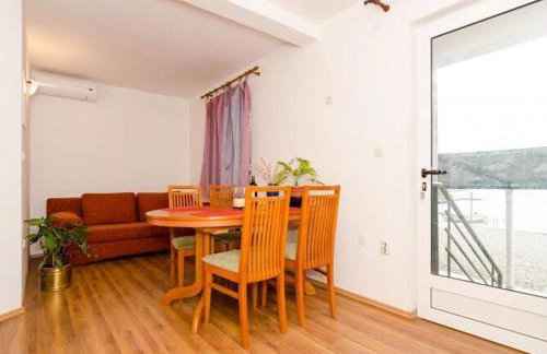 Apartments Ere Zuronja-One-Bedroom Apartment with Sea View 3 - Photo 25