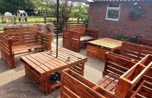 Sherwood Studio Annexe 1 Bedroom Entire Property - Foto 21