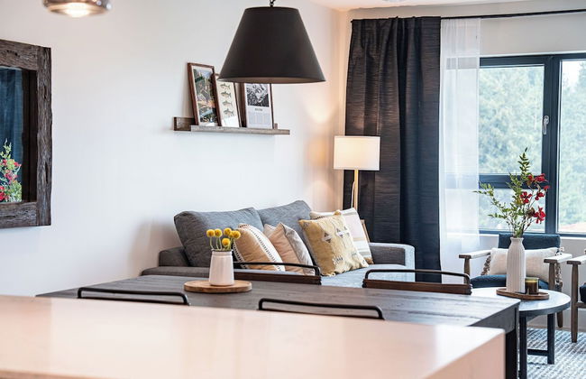 The Selkirk House by Revelstoke Vacations - Photo 19